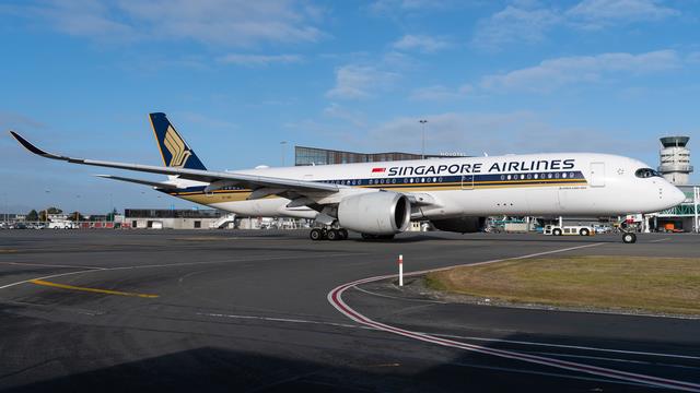 9V-SMS:Airbus A350:Singapore Airlines